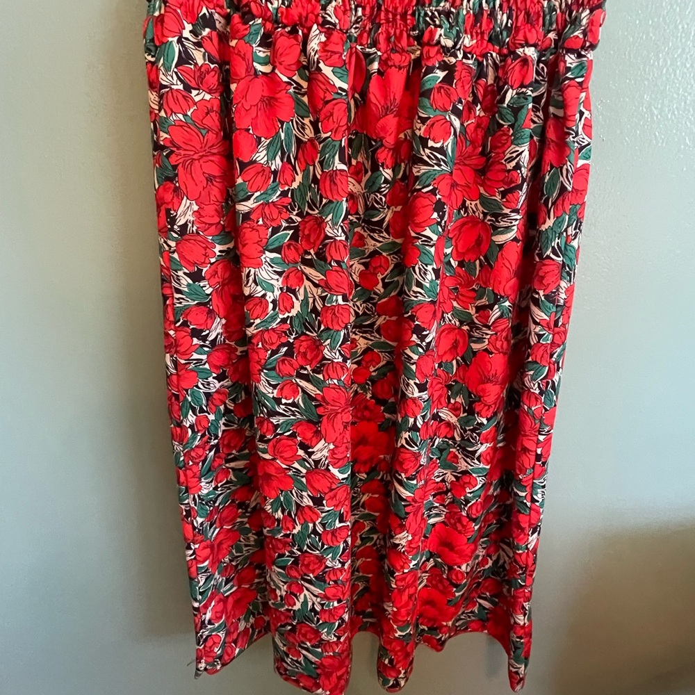 Floral Red Matching Set - Picture 2 of 4
